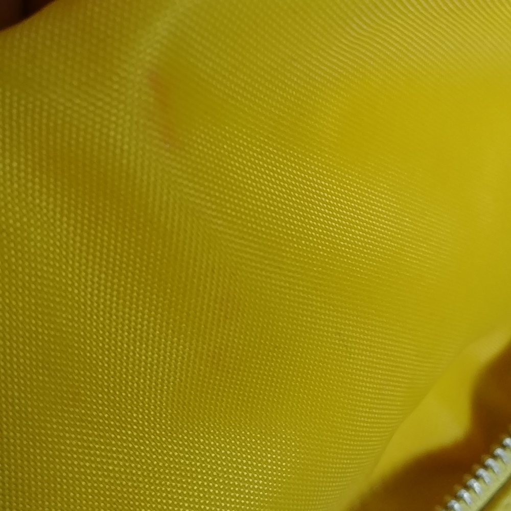 ⭐️Host Pick⭐️DANIER, Vintage Leather yellow bag - Picture 7 of 16
